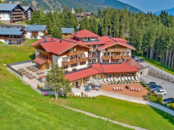 erwachsenenhotel oesterreich sommer aussen