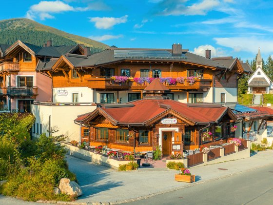 hotel castello sommer aussen