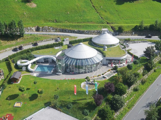 koenigsleiten sommer krostallbad luftaufnahme