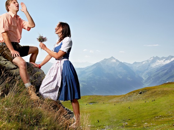 koenigsleiten sommer wandern paar