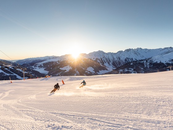 skifahren sonnenaufgang gerlos