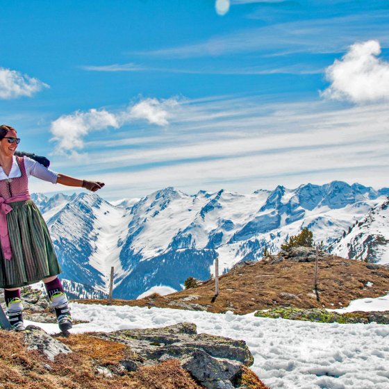 winter urlaub in den bergen paar gipfel 4